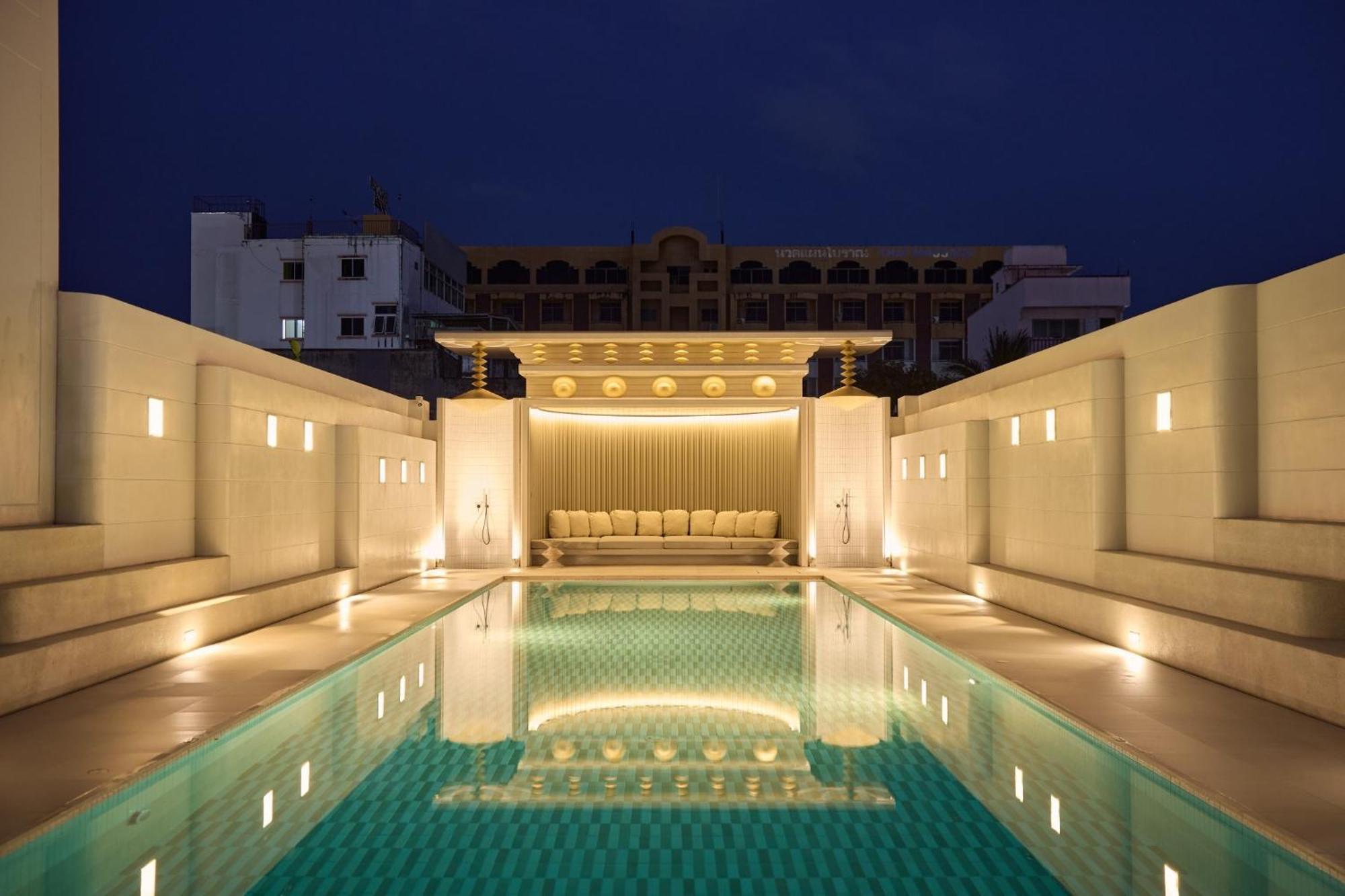 Готель Arco Phuket Town Екстер'єр фото